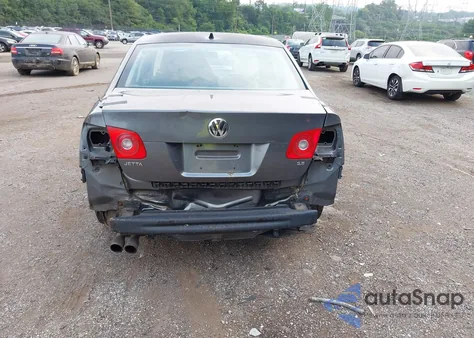 2007 Volkswagen Jetta Wolfsburg Edition из США, поврежденный, VIN 3VWEF71K97M188616